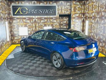 Tesla Model 3 (Dual Motor) Long Range Auto 4WDE 4dr