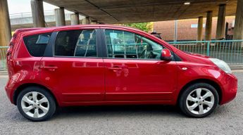 Nissan Note 1.6 16V Tekna Auto Euro 4 5dr