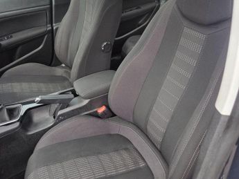 Peugeot 308 SW 1.2 PureTech Active Euro 6 (s/s) 5dr