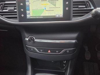 Peugeot 308 SW 1.2 PureTech Active Euro 6 (s/s) 5dr