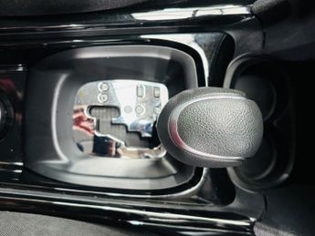 Peugeot 2008 1.5 BlueHDi Allure EAT Euro 6 (s/s) 5dr