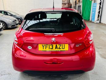 Peugeot 208 1.4 e-HDi Active EGC Euro 5 (s/s) 5dr