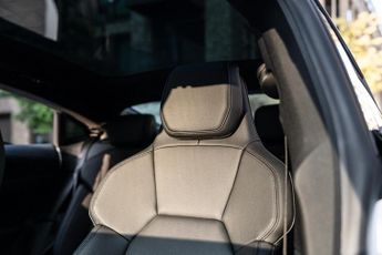 Audi e-tron GT 93.4kWh Auto quattro 4dr