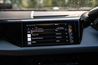 Audi e-tron GT 93.4kWh Auto quattro 4dr