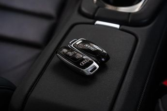 Audi e-tron GT 93.4kWh Auto quattro 4dr