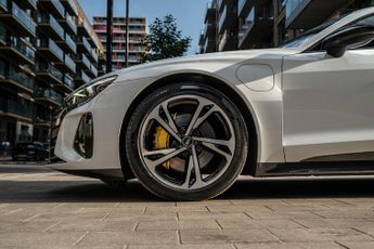 Audi e-tron GT 93.4kWh Auto quattro 4dr