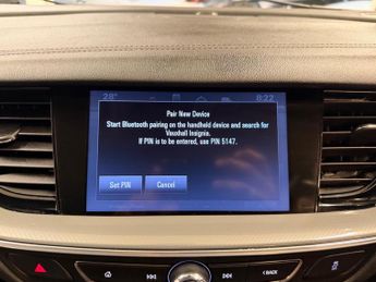 Vauxhall Insignia 1.6 Turbo D ecoTEC Design Nav Sports Tourer Auto Euro 6 (s/s) 5d