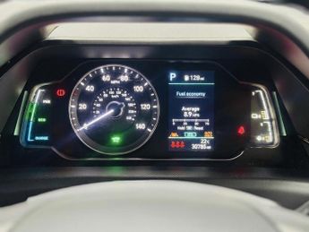 Hyundai IONIQ 1.6 h-GDi SE Connect DCT Euro 6 (s/s) 5dr