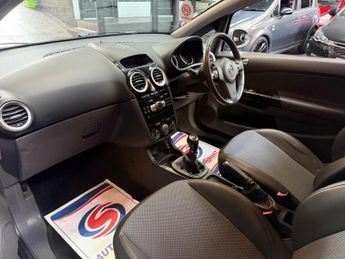 Vauxhall Corsa 1.2i 16v Design 3dr (a/c)