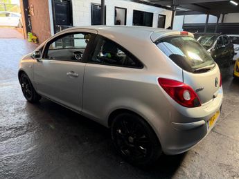 Vauxhall Corsa 1.2i 16v Design 3dr (a/c)