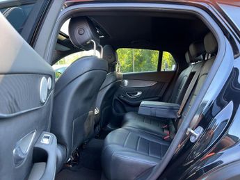 Mercedes-Benz GLC 2.1 GLC250d AMG Line (Premium Plus) Coupe G-Tronic 4MATIC Euro 6