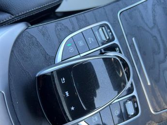 Mercedes-Benz GLC 2.1 GLC250d AMG Line (Premium Plus) Coupe G-Tronic 4MATIC Euro 6