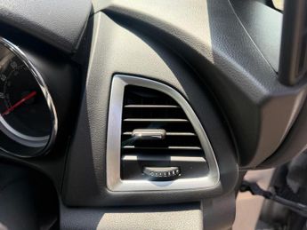 Vauxhall Astra 1.6 16v SRi Auto Euro 5 5dr