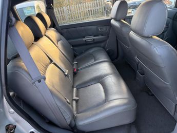 Kia Carens 2.0 CRDi SE 5dr
