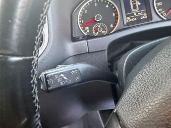 Volkswagen Tiguan 2.0 TDI Escape Auto 4WD Euro 5 5dr
