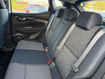Nissan Qashqai 1.6 dCi Acenta XTRON 2WD Euro 5 (s/s) 5dr