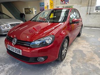 Volkswagen Golf TDi 2.0 TDI SE Hatchback 5dr Diesel DSG Euro 5 (140 ps)