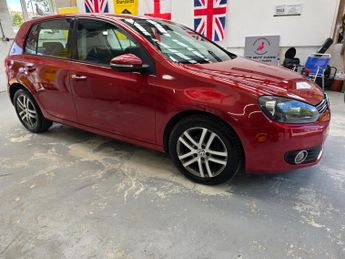 Volkswagen Golf 2.0 TDI SE Hatchback 5dr Diesel DSG Euro 5 (140 ps)