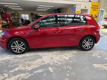 Volkswagen Golf 2.0 TDI SE Hatchback 5dr Diesel DSG Euro 5 (140 ps)