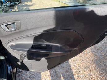 Ford Fiesta 1.6 Zetec Powershift Euro 6 5dr