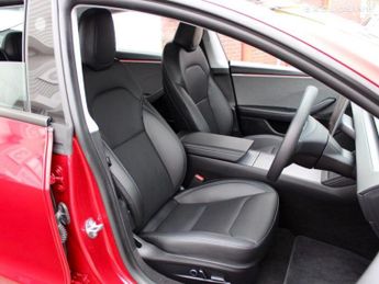 Tesla Model 3 Long Range Auto RWD 4dr