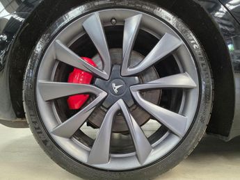 Tesla Model 3 (Dual Motor) Performance Auto 4WDE 4dr (Performance Upgrade)