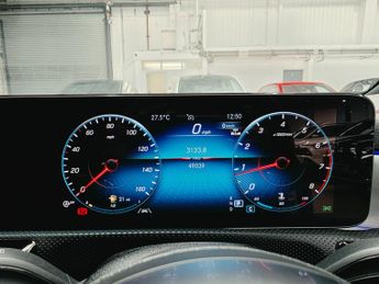 Mercedes-Benz CLA 1.3 CLA180 AMG Line (Premium) Coupe 7G-DCT Euro 6 (s/s) 4dr