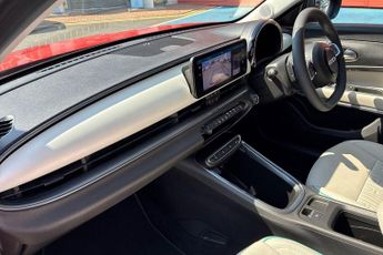 Fiat 600 1.2 MHEV La Prima e-DCT Euro 6 (s/s) 5dr