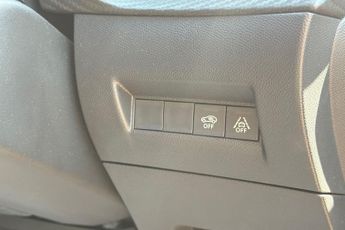 Peugeot E-208 50kWh GT Hatchback 5dr Electric Auto (11kW Charger) (136 ps)