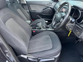Kia Optima 1.7 CRDi EcoDynamics 1 Euro 5 (s/s) 4dr