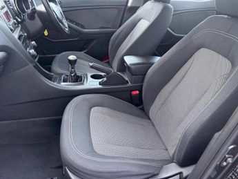 Kia Optima 1.7 CRDi EcoDynamics 1 Euro 5 (s/s) 4dr