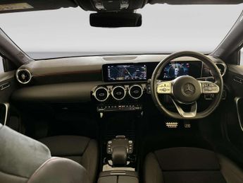 Mercedes-Benz A Class 2.0 A200d AMG Line (Executive) Hatchback 5dr Diesel 8G-DCT Euro 