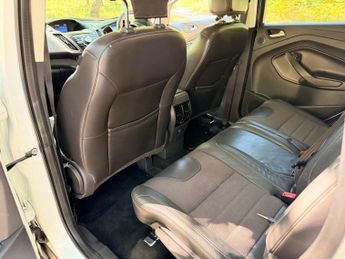 Ford Kuga 2.0 TDCi Titanium 2WD Euro 5 5dr