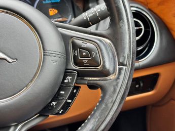 Jaguar XJ 5.0 V8 Premium Luxury Auto Euro 5 4dr (LWB)