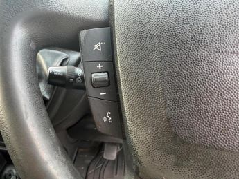 Peugeot Boxer 2.0 BlueHDi 335 Professional L3 H2 Euro 6 5dr