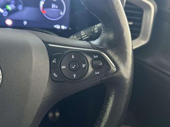 Vauxhall Mokka Electric 50kWh Ultimate SUV 5dr Electric Auto (136 ps)