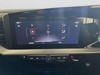 Vauxhall Mokka Electric 50kWh Ultimate SUV 5dr Electric Auto (136 ps)