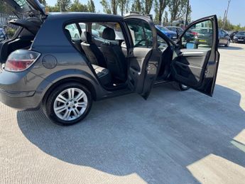 Vauxhall Astra 1.8i 16v Elite 5dr