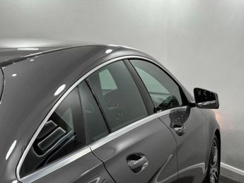 Mercedes-Benz CLA 1.6 CLA200 AMG Line Edition Shooting Brake 7G-DCT Euro 6 (s/s) 5