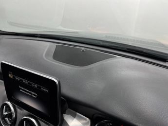 Mercedes-Benz CLA 1.6 CLA200 AMG Line Edition Shooting Brake 7G-DCT Euro 6 (s/s) 5