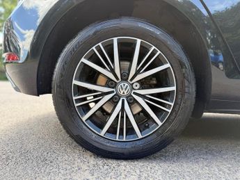 Volkswagen Golf 1.4 TSI BlueMotion Tech SE Nav DSG Euro 6 (s/s) 5dr