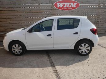 Dacia Sandero 0.9 TCe Essential Hatchback 5dr Petrol Manual Euro 6 (s/s) (90 p