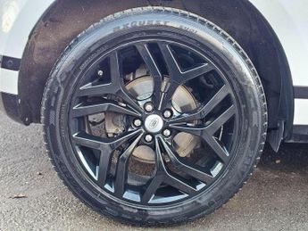 Land Rover Range Rover Evoque 2.0 P250 MHEV R-Dynamic SE Auto 4WD Euro 6 (s/s) 5dr