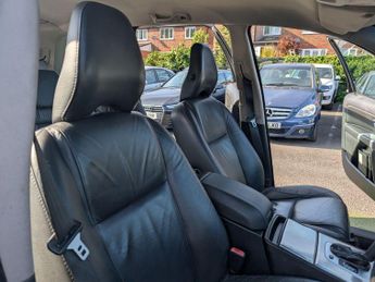 Volvo XC90 2.4 D5 SE Geartronic AWD 5dr