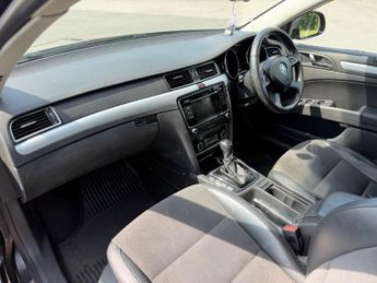 Skoda Superb 2.0 TDI SE DSG Euro 5 (s/s) 5dr