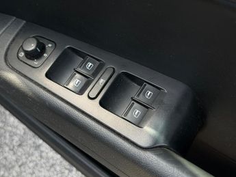 Skoda Superb 2.0 TDI SE DSG Euro 5 (s/s) 5dr