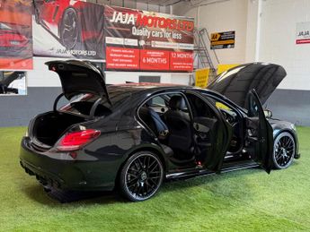 Mercedes-Benz C Class 2.0 C220d AMG Line (Premium) G-Tronic+ Euro 6 (s/s) 4dr