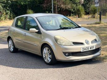 Renault Clio 1.6 VVT Initiale 5dr