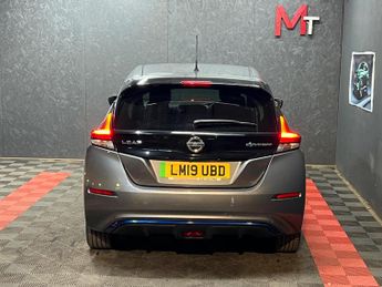 Nissan Leaf 40kWh N-Connecta Auto 5dr
