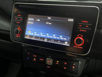 Nissan Leaf 40kWh N-Connecta Auto 5dr